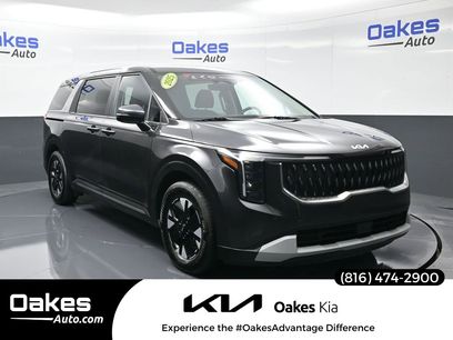 Certified 2025 Kia Carnival LXS