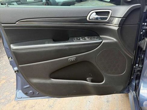 Certified 2020 Jeep Grand Cherokee Limited X image 11