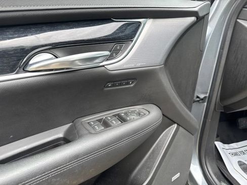 Used 2020 Cadillac XT5 Premium Luxury AWD/4WD image 11