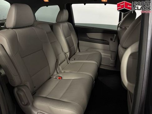 Used 2016 Honda Odyssey EX-L image 16