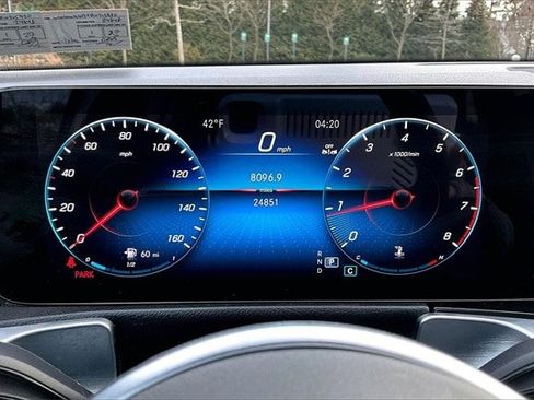 Certified 2023 Mercedes-Benz GLB 250 4MATIC image 16