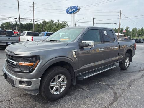 Used 2025 Ford F150 XLT w/ Equipment Group 302A MID AWD/4WD image 4