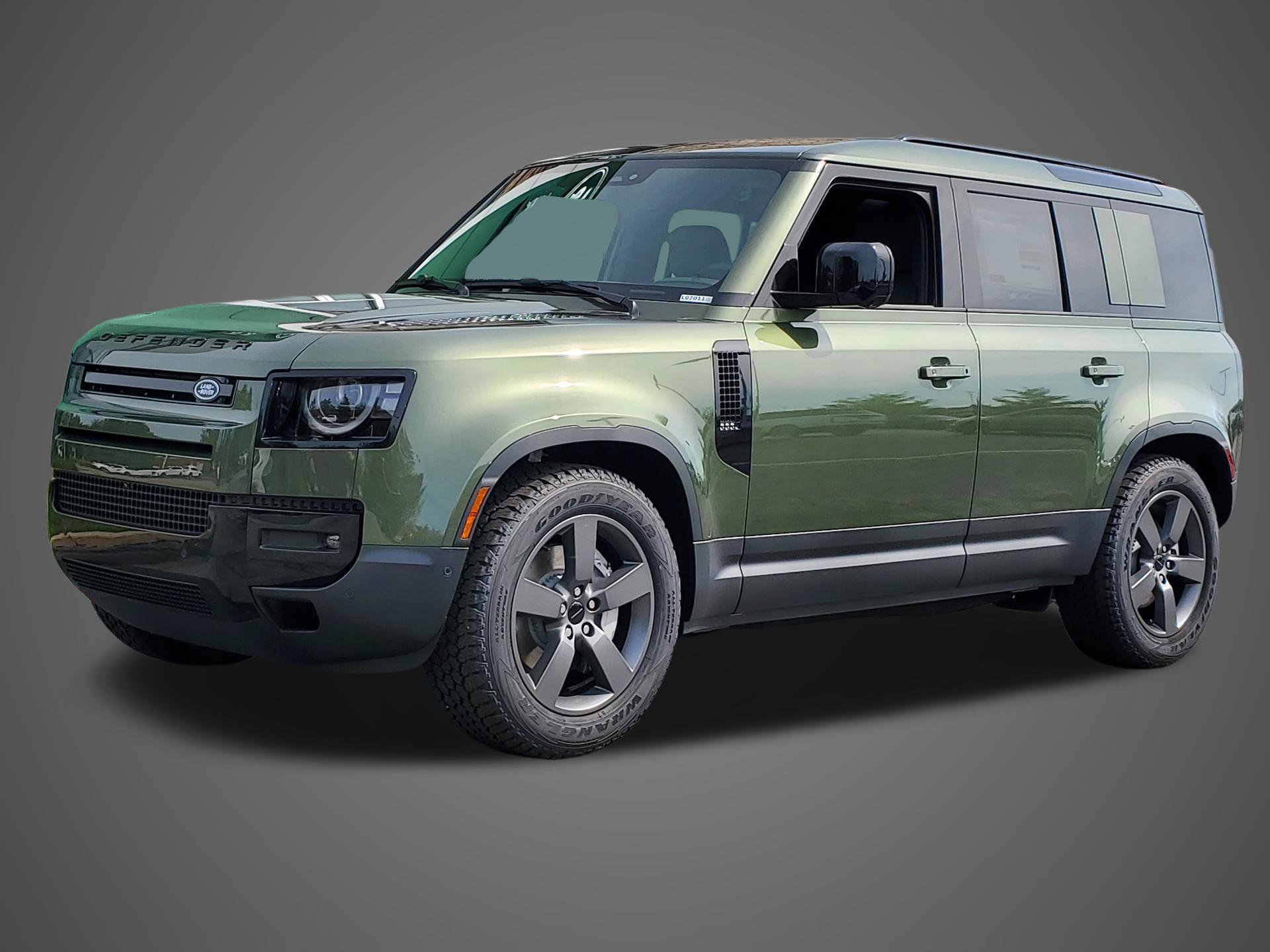 New 2026 Land Rover Defender 110 S AWD/4WD image 1
