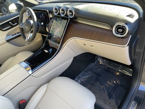 New 2026 Mercedes-Benz GLC 300 4MATIC image 42