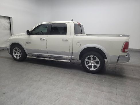 Used 2018 RAM 1500 Laramie RWD image 3