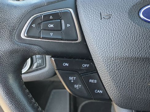 Used 2019 Ford Escape SEL image 28