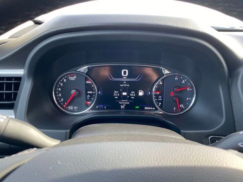 Used 2023 GMC Acadia SLT w/ Elevation Edition image 24