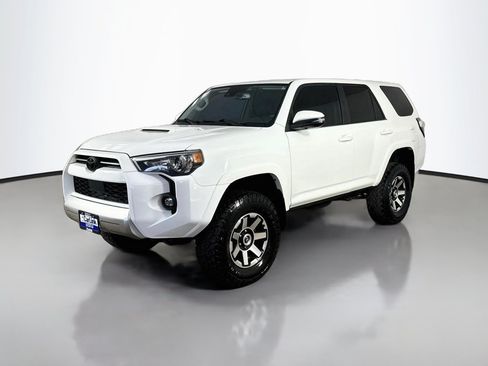 Used 2021 Toyota 4Runner TRD Off-Road Premium w/ Moonroof Package AWD/4WD image 3