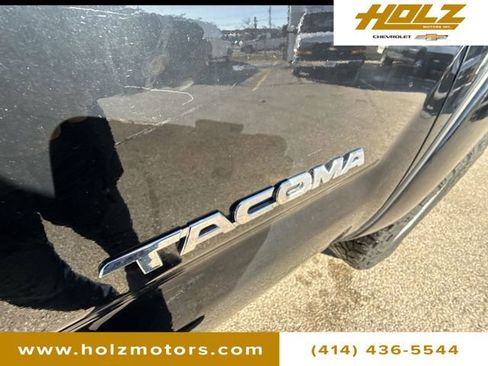 Used 2012 Toyota Tacoma 4x4 Double Cab image 28