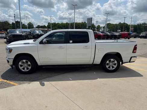 Used 2023 RAM 1500 Laramie AWD/4WD image 9