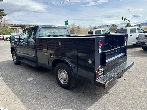 Used 2016 Ford F250 XL w/ Power Equipment Group AWD/4WD image 6