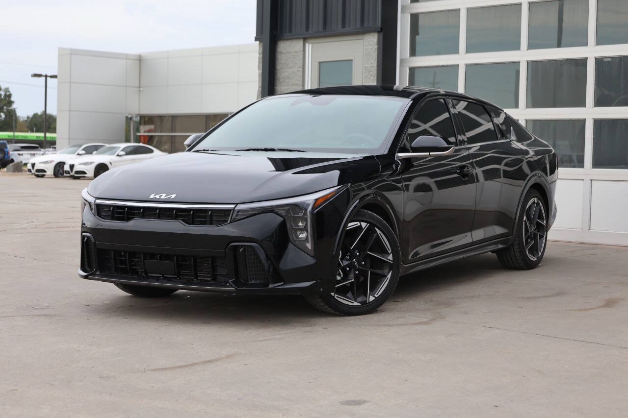 Used 2026 Kia K4 GT-Line FWD image 3