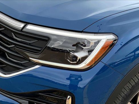 New 2026 Volkswagen Atlas SEL Premium R-Line AWD/4WD image 13