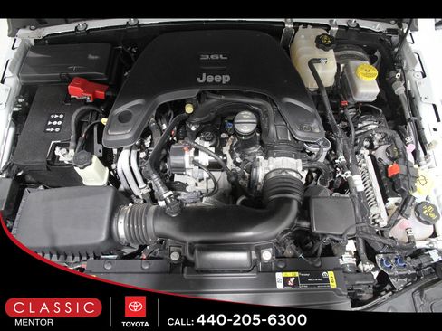 Used 2021 Jeep Wrangler Unlimited Sport AWD/4WD image 21