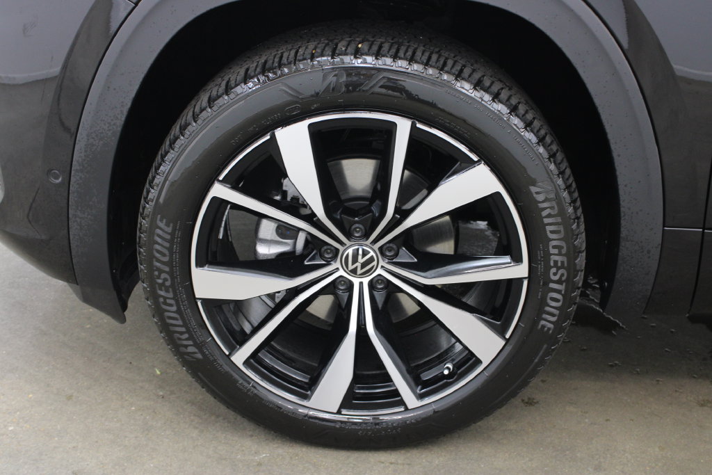 New 2026 Volkswagen Atlas SEL Premium R-Line AWD/4WD image 30
