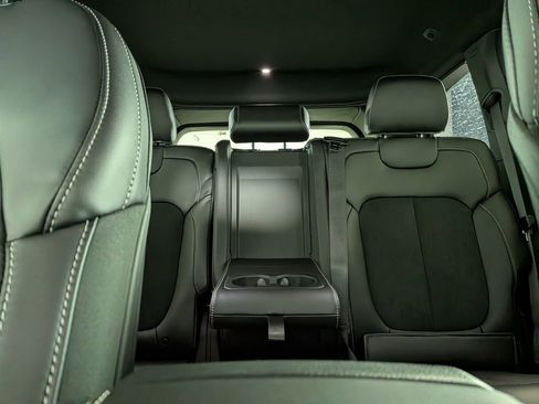 New 2026 Jeep Grand Cherokee Laredo image 27