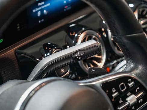 Used 2020 Mercedes-Benz CLA 250 image 27