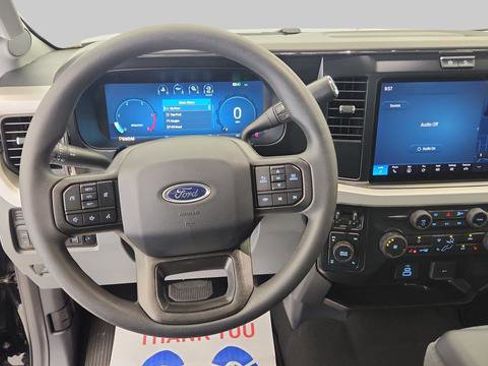 New 2026 Ford F250 XLT w/ XLT Premium Package AWD/4WD image 13