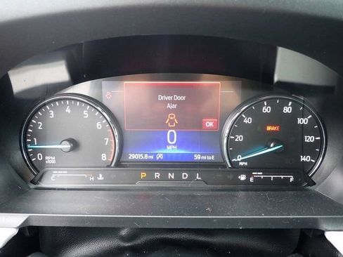 Used 2023 Ford Explorer XLT w/ Equipment Group 202A AWD/4WD image 16