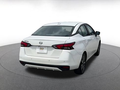 Used 2025 Nissan Versa SV image 14