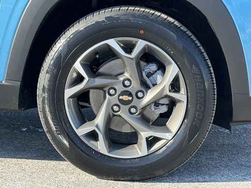 New 2026 Chevrolet Trax LT w/ Driver Confidence Package image 17