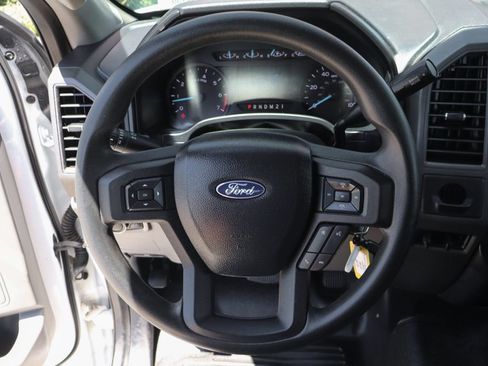 Used 2021 Ford F250 XL w/ Power Equipment Group RWD image 31