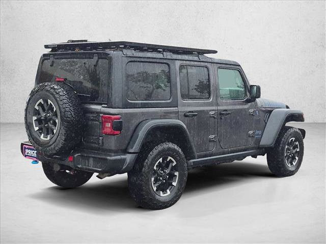 Used 2024 Jeep Wrangler Unlimited Rubicon 4xe w/ Technology Group AWD/4WD image 5