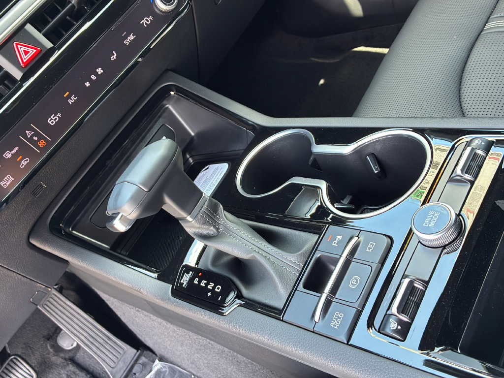 New 2026 Kia K5 GT-Line FWD image 33