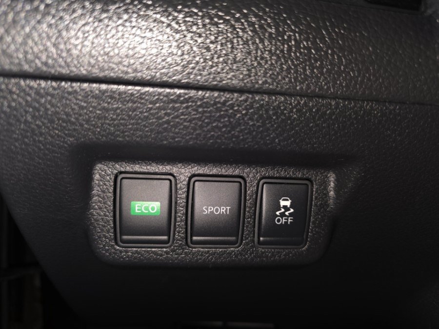 Used 2014 Nissan Sentra S FWD image 22