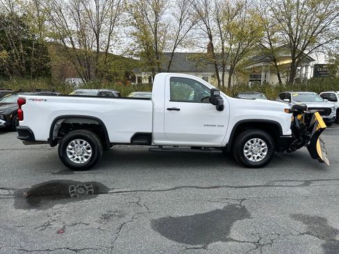 Used 2025 Chevrolet Silverado 3500 W/T w/ Snow Plow Prep/Camper Package image 6