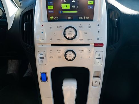 Used 2015 Chevrolet Volt Premium w/ Premium Trim Package image 16