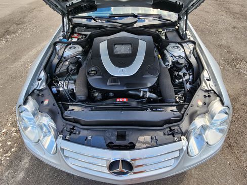 Used 2007 Mercedes-Benz SL 550 w/ Premium Pkg I image 14