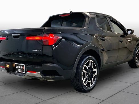 Used 2025 Hyundai Santa Cruz Limited AWD/4WD image 12