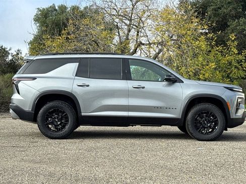 New 2026 Chevrolet Traverse Z71 image 3