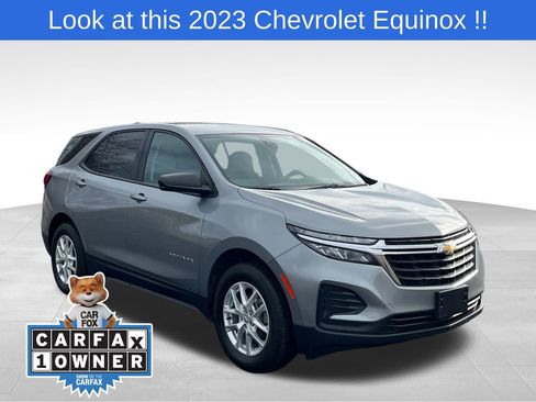 Certified 2023 Chevrolet Equinox LS image 1