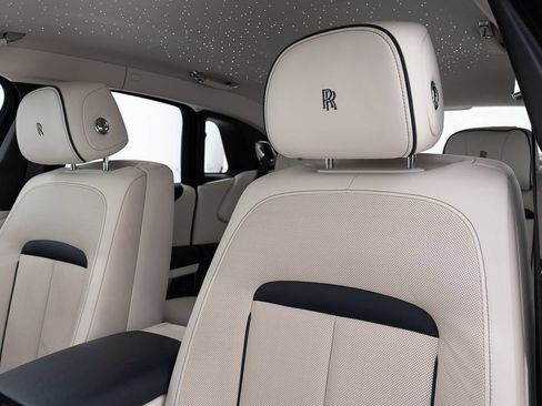 Certified 2022 Rolls-Royce Ghost AWD/4WD image 17
