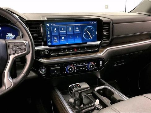 Used 2024 Chevrolet Silverado 1500 RST w/ Z71 Off-Road Package image 7