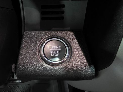 Used 2018 Ford F150 Lariat w/ Equipment Group 502A Luxury image 48