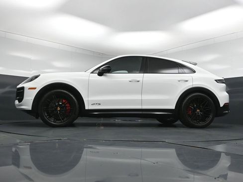 New 2026 Porsche Cayenne GTS AWD/4WD image 23