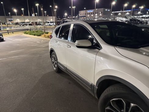 Used 2021 Honda CR-V EX image 3