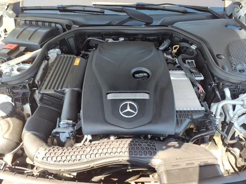 Used 2017 Mercedes-Benz E 300 image 10