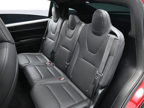 Used 2023 Tesla Model X image 24
