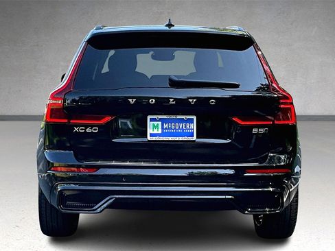 New 2026 Volvo XC60 B5 Ultra w/ Protection Package Premier image 4