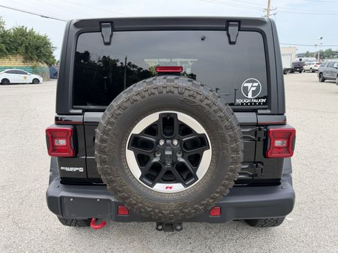 Used 2020 Jeep Wrangler Unlimited Rubicon w/ Steel Bumper Group AWD/4WD image 6