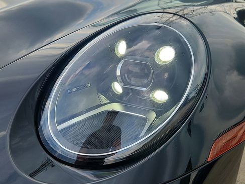 Certified 2023 Porsche 911 Carrera S image 8