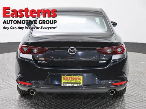 Used 2024 MAZDA MAZDA3 s FWD image 6