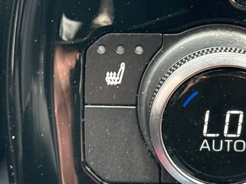 Used 2022 Toyota Highlander XSE image 34