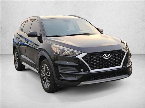 Used 2021 Hyundai Tucson SEL FWD image 3
