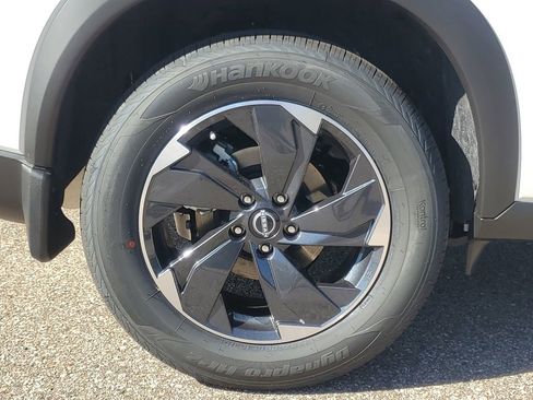 New 2026 Nissan Rogue SV image 5