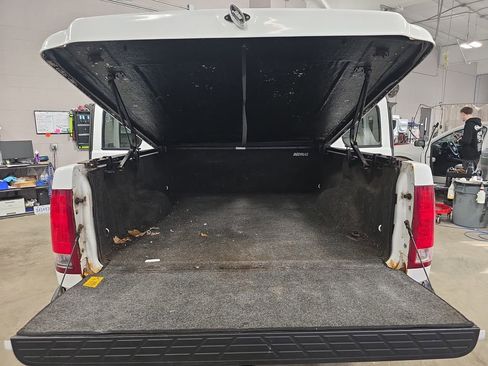 Used 2012 GMC Sierra 1500 SLT image 12